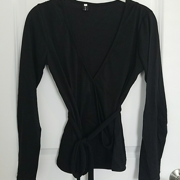 Deep-V Semi-Crop top with optional belt - Picture 2 of 2